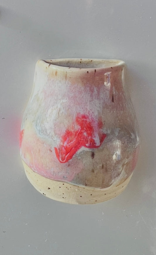 Mini Vase Magnet